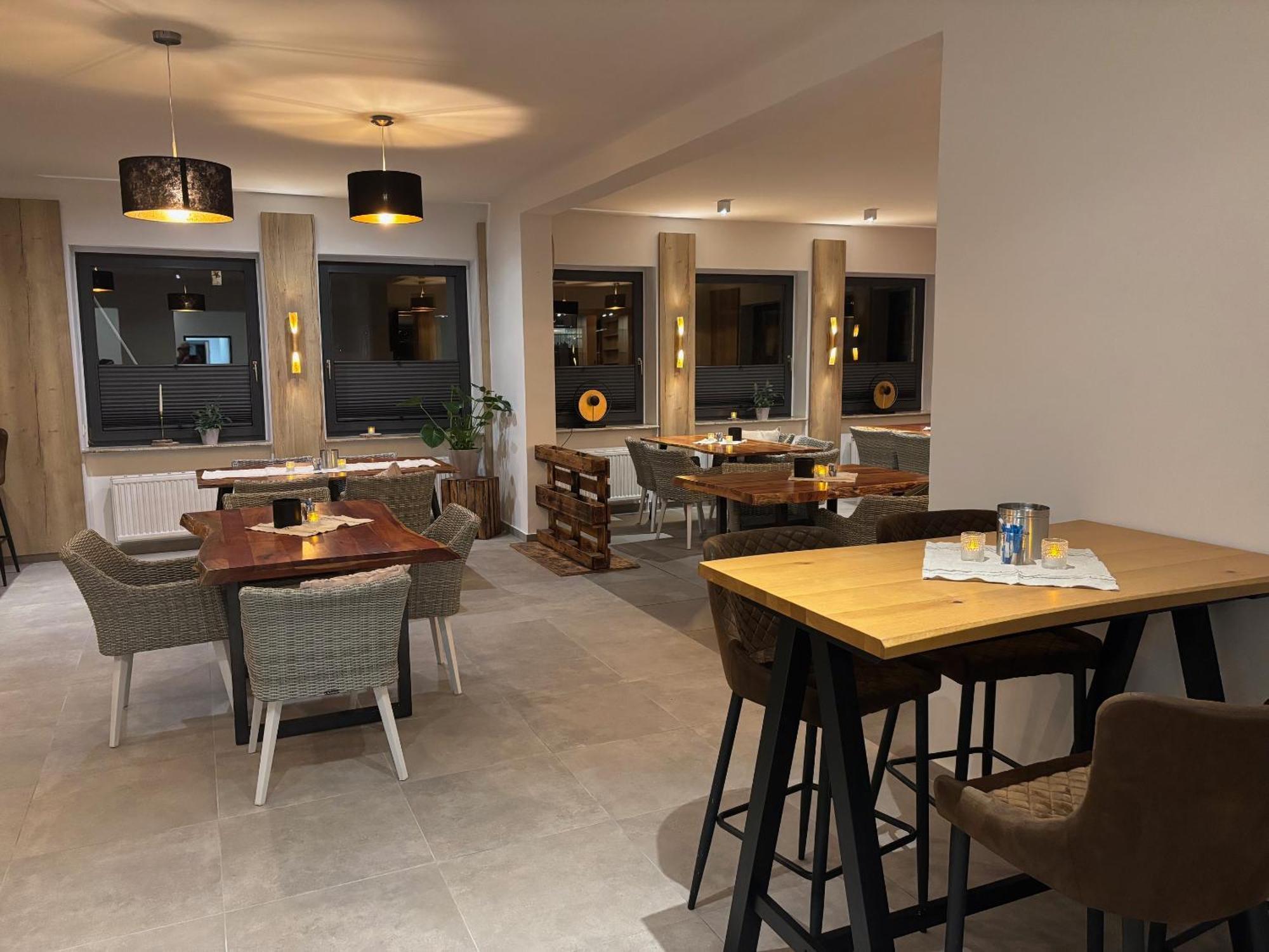 Hotel Am Schwarzen Berg Stade Eksteriør bilde