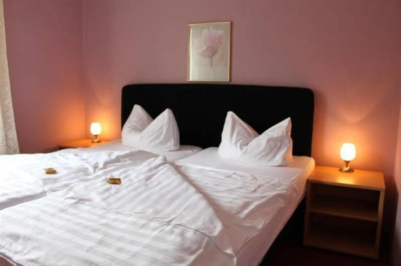Hotel Am Schwarzen Berg Stade Eksteriør bilde